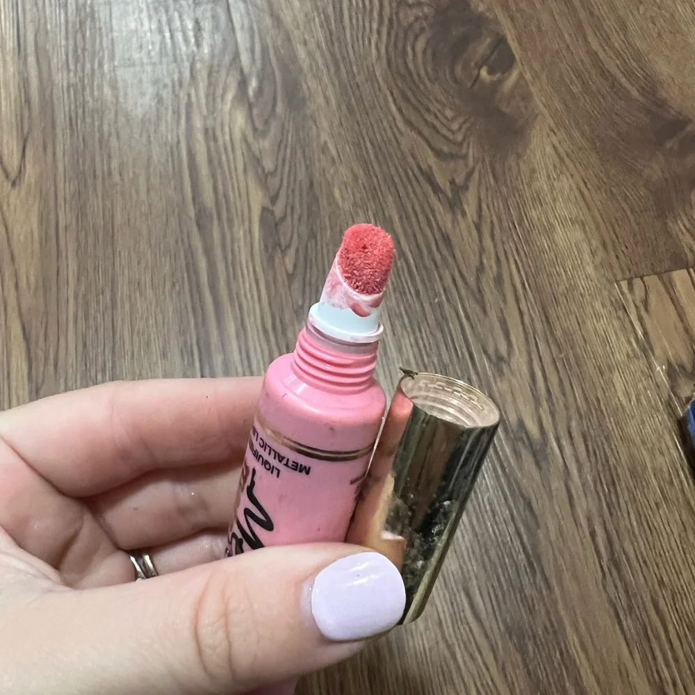 Too Faced Melted Metal Liquified Metallic Lipstick Peony